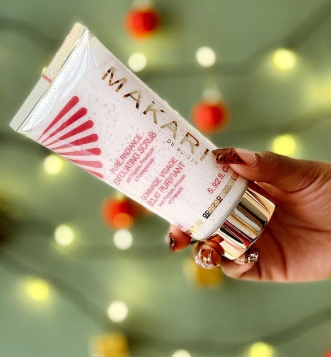 Makari Pure Radiance Exfoliating Scrub