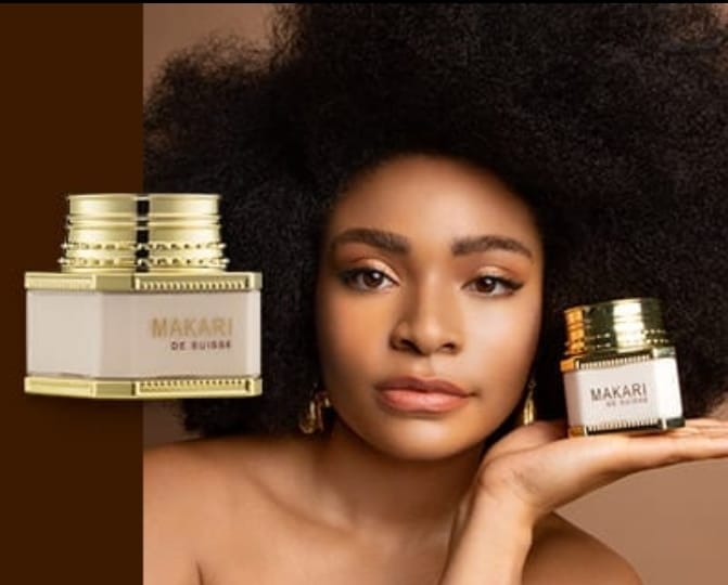 Crème visage éclat de jour Makari SPF 15, 50 ml, en boîte