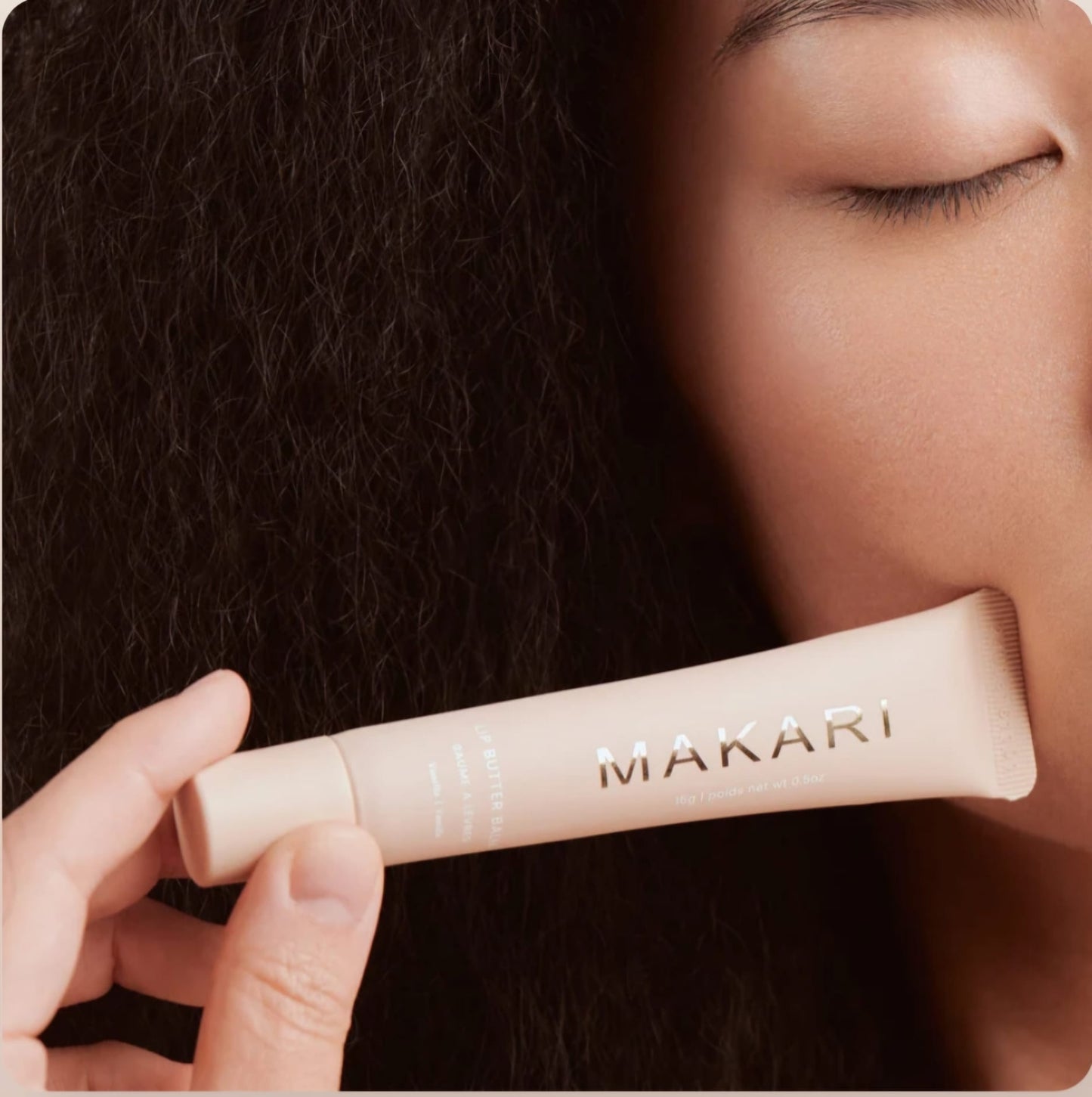 Nourishing Lip Butter Balm
Flavor & Shade
Vanilla