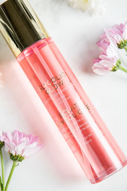 Coffret cadeau tonique à l'acide glycolique et à l'eau de riz Makari avec gommage exfoliant Pure Radiance